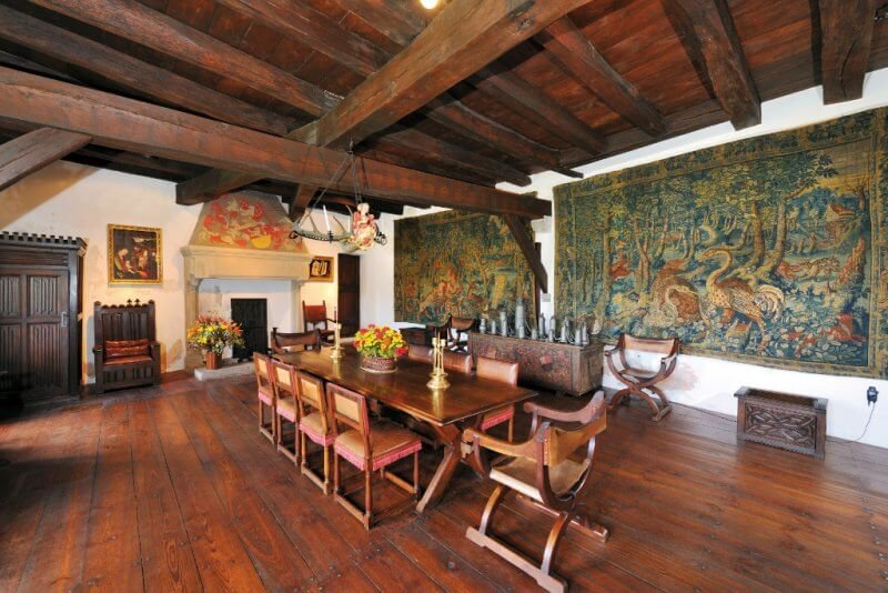 The dining room at Elz Castle, Germany Dining room at Elz Castle