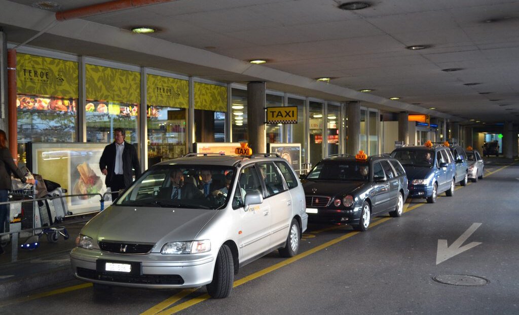 Photo of a taxi at Dublin airport Dublin Airport Taxi Service
