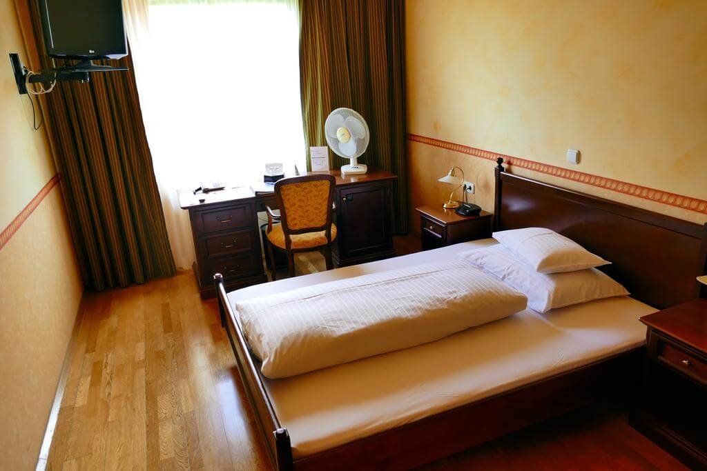 Room at the 4* Hotel Pfeifer zum Kirchenwirt in the Mariatrost district of Graz, Austria Hotel Pfeifer zum Kirchenwirt in the Mariatrost district