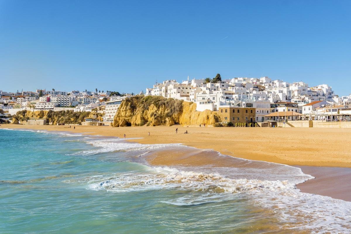 The best time for a seaside vacation in Europe: 7 ideas for a holiday during the бархатный season. The best time for a seaside vacation in Europe: 7 ideas for a holiday during the бархатный season.
