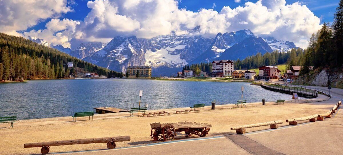 Lago di Misurina is a lake located near Tre Cime. Lake Lago di Misurina in the Dolomites
