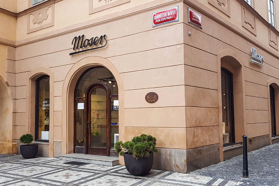 Photo of the Moser shop on Old Town Square